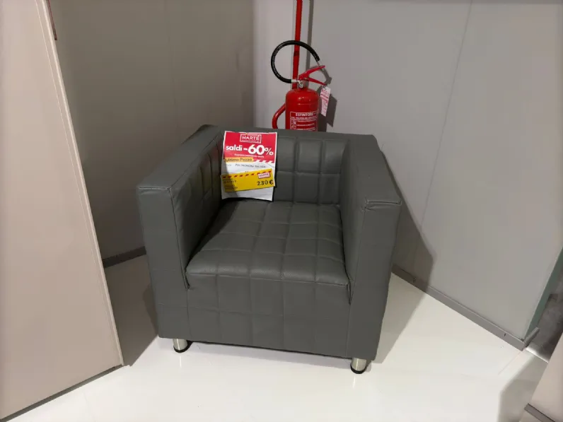 Poltrona modello Walker Collezione esclusiva in offerta