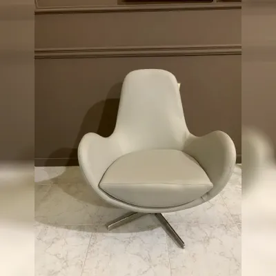Poltrona modello Olga Stones a prezzi convenienti