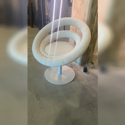 Poltrona modello Poltrona girevole circle di adrenalina &tradition a prezzi outlet