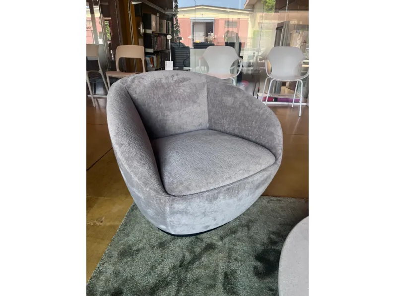 Poltrona in stile design Poltrona naan pianca Pianca in Offerta Outlet