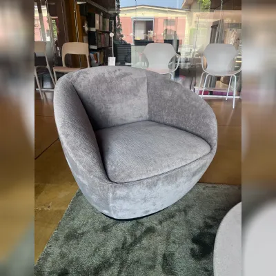 Poltrona in stile design Poltrona naan pianca Pianca in Offerta Outlet