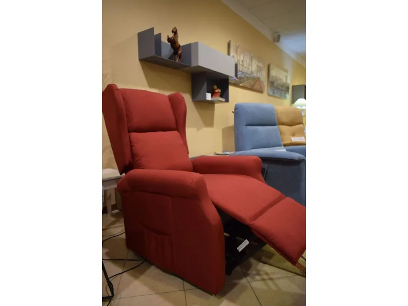 Poltrona modello Sissi Collezione esclusiva ad un prezzo imperdibile