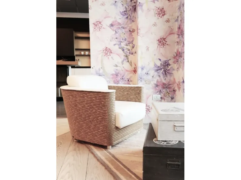 Poltrona in stile design Wendy Artigianale in Offerta Outlet