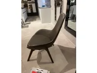 Scopri la Poltrona Linear Ditre Italia in Offerta Outlet, uno stile moderno per arredare la tua casa!
