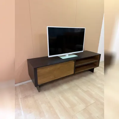 Mobile porta tv Sayo di Artigianale in offerta