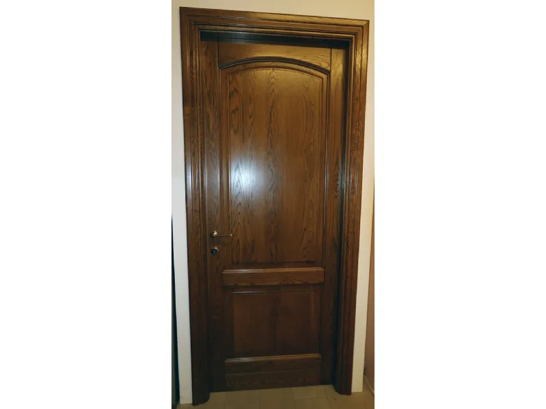 Porta in legno artigianale Maira, classica e scontata.