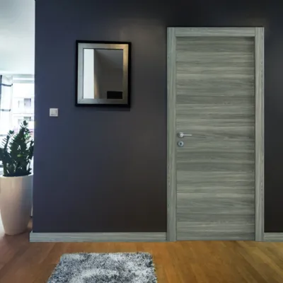 Porta liscia  battente Easy  in laminato  Mottes selection in Offerta