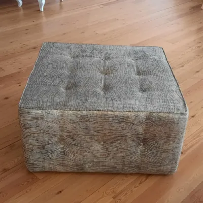 Pouf modello Modello milano roma by night design Mobilificio bellutti a PREZZI OUTLET