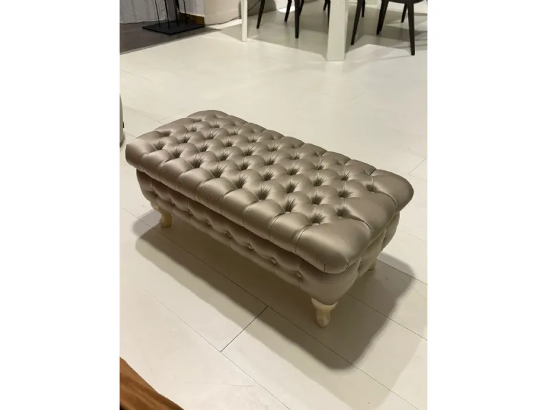 Pouf in tessuto Pouf regina a marchio Giusti portos a prezzo ribassato