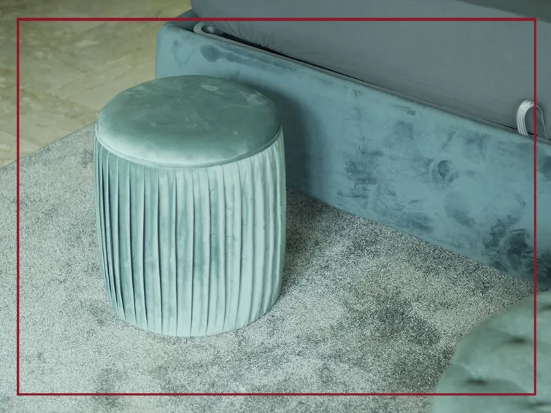 Pouf in tessuto Cora a marchio Stones a prezzo ribassato