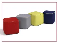 Pouf design modello Flower Egoitaliano a prezzo scontato