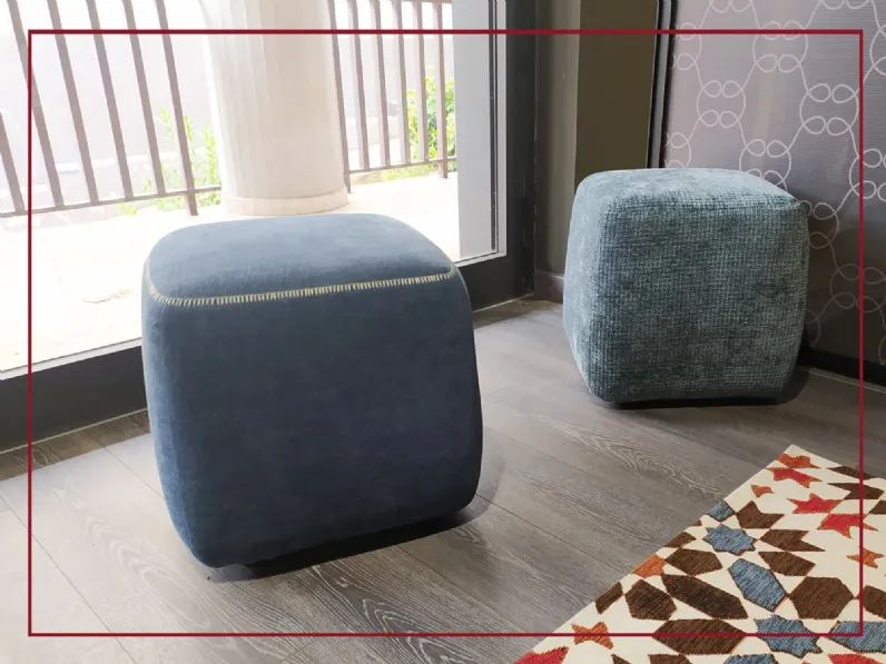 Pouf design modello Flower Egoitaliano a prezzo scontato