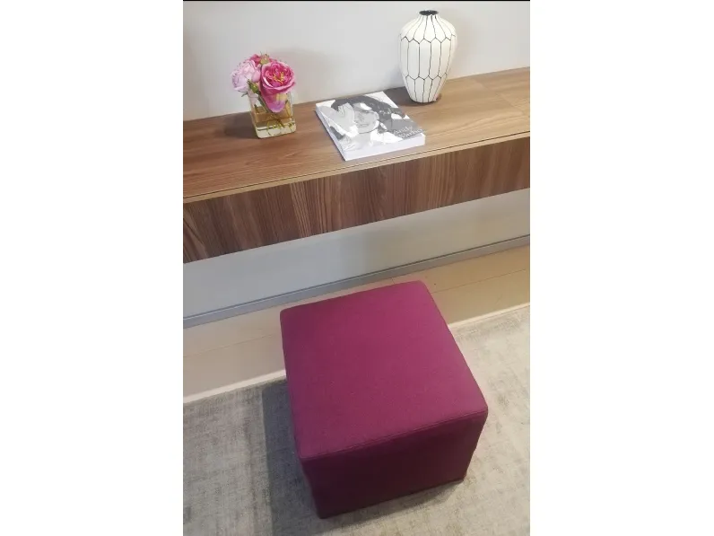 Pouf design modello Leon Jesse a prezzo scontato