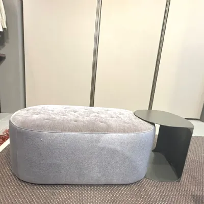 Pouf in tessuto Clip a marchio Ditre italia a prezzo ribassato