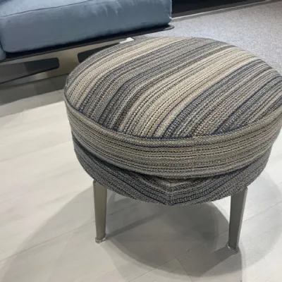 Pouf in tessuto Feel good a marchio Flexform a prezzo scontato