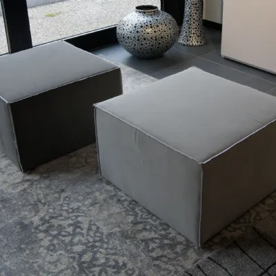 Pouf in tessuto Flower a marchio Tomasella a prezzo ribassato