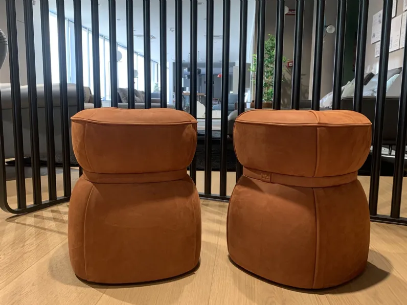 Pouf modello Lepli Poltrona frau a prezzi convenienti 