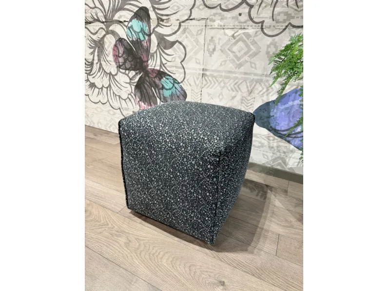 Pouf moderno modello Dove vuoi Longoni poltrone e divani a prezzo scontato