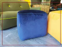 Pouf design modello Flower Egoitaliano in Offerta Outlet