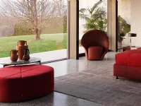 Scopri il pouf modello Moon Flou a prezzi outlet! Una scelta di stile e comfort.