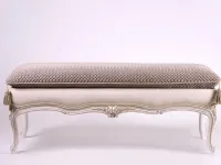 Scopri il pouf Savio Firmino, un classico modello artigianale di panchetta in offerta outlet!