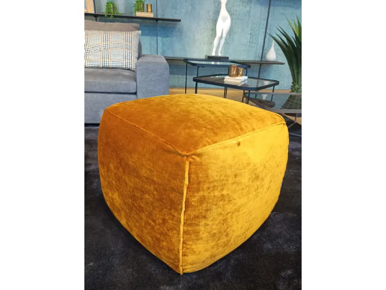 Pouf in tessuto Eden a marchio Pianca a prezzo ribassato