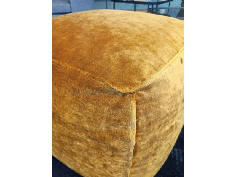 Pouf in tessuto Eden a marchio Pianca a prezzo ribassato
