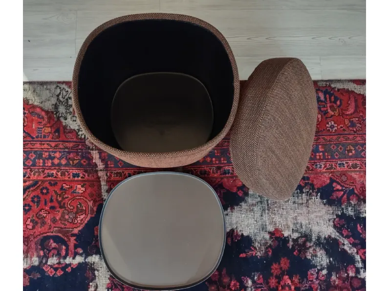 Pouf in tessuto Nobu a marchio Alf da fre a prezzo scontato