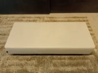 Pouf in pelle Pouf rettangolare basso a marchio Twils a prezzo scontato