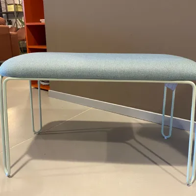 Pouf moderno modello Stulle Connubia a prezzo scontato