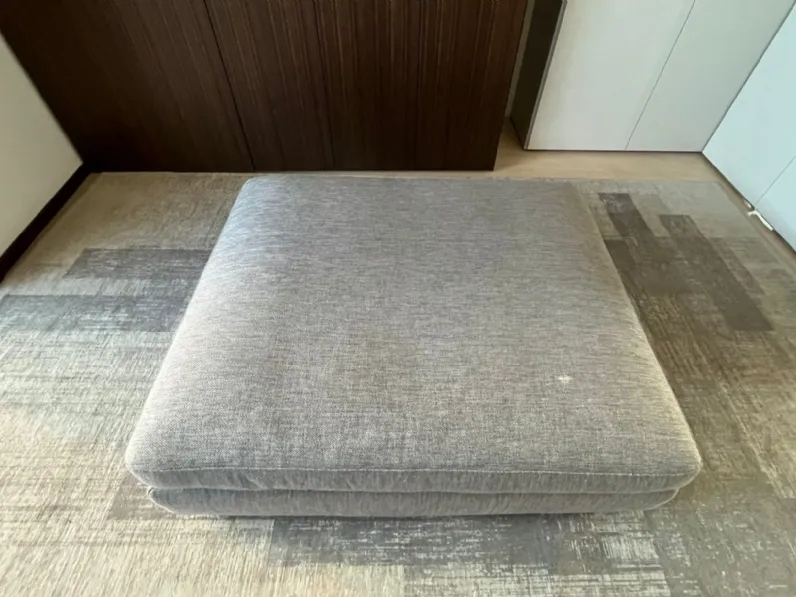 Pouf moderno modello Urban  Ditre italia a prezzo scontato