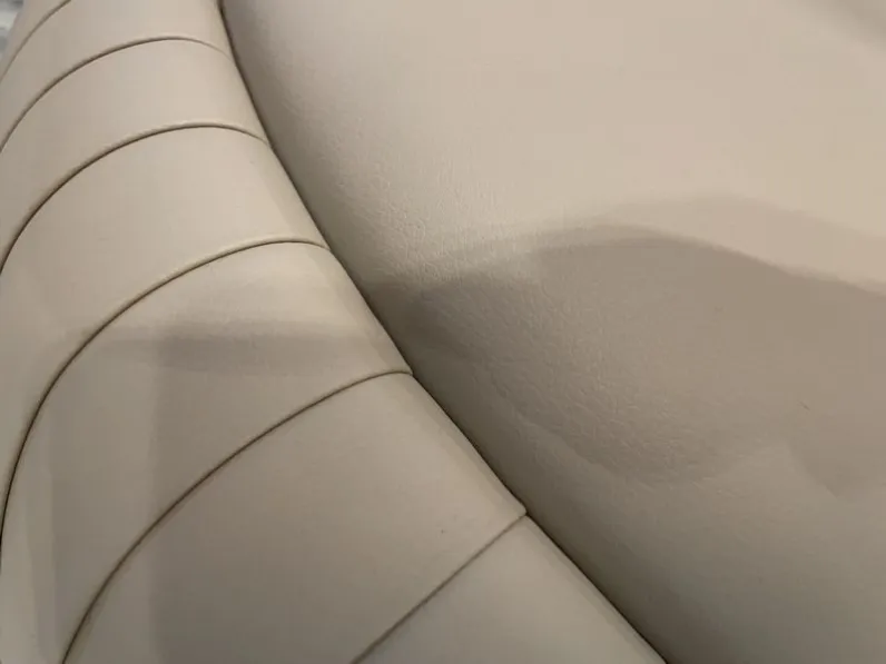 Pouf in ecopelle Cv 104 plisse' a marchio Collezione esclusiva a prezzo ribassato