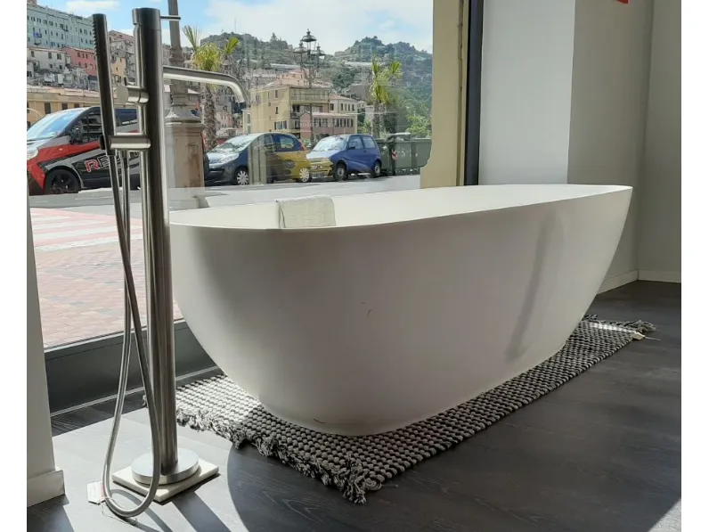 Vasche da bagno della marca Cerasa modello Soft a prezzo Outlet