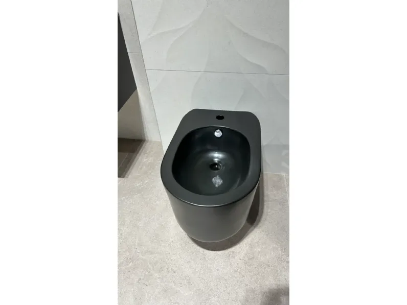 Sanitari bagno modello Gio' evolution a marchio Artigianale in Ceramica in Offerta Outlet