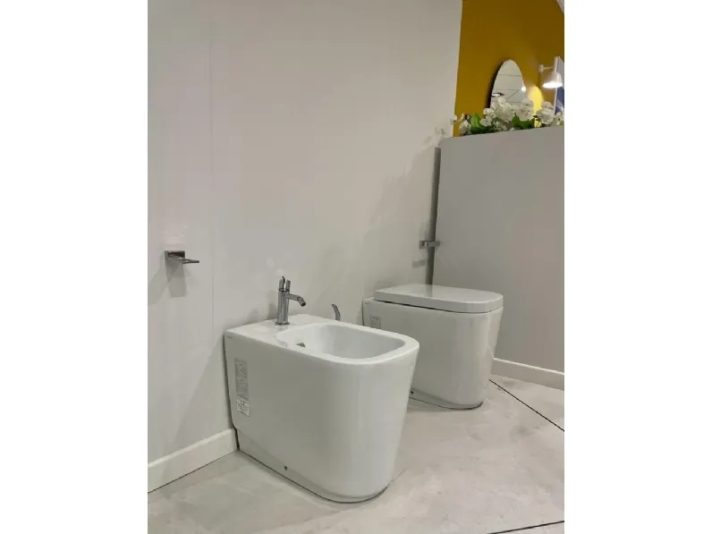 Sanitari bagno modello Meg 11 a marchio Scavolini bathrooms in Ceramica a prezzo Outlet