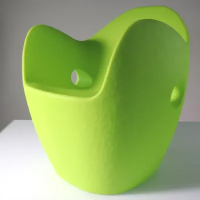 Sedia O-nest  per l'esterno a marchio Moroso in offerta