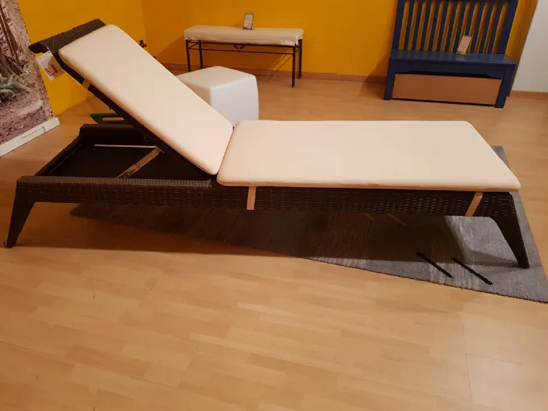Sedia da giardino modello Giava Varaschin a prezzo scontato