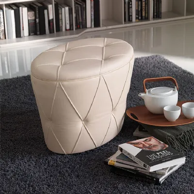 Pouf ellittico con seduta capitonn Pinko 