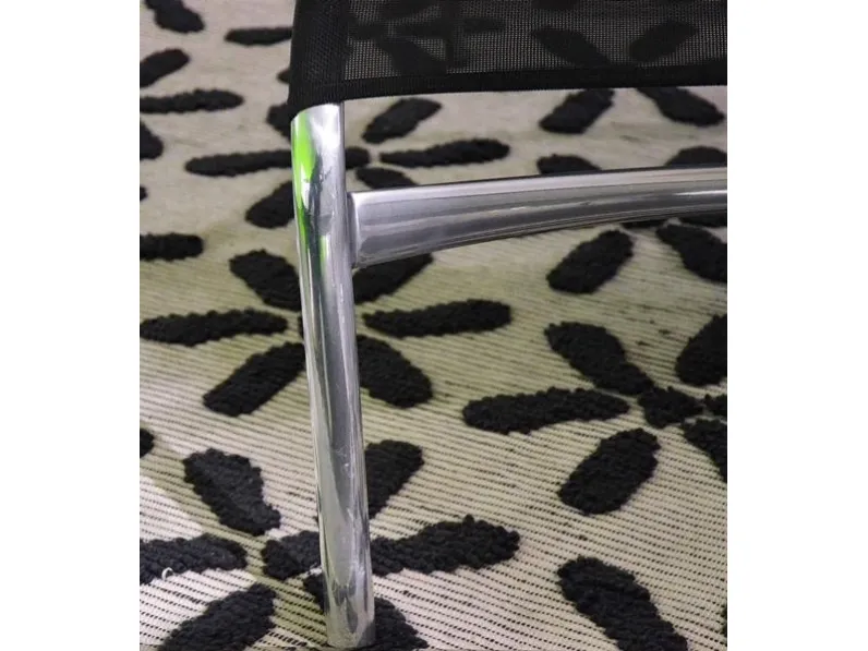 Sedia modello Armframe a marchio Alias scontata del 52%
