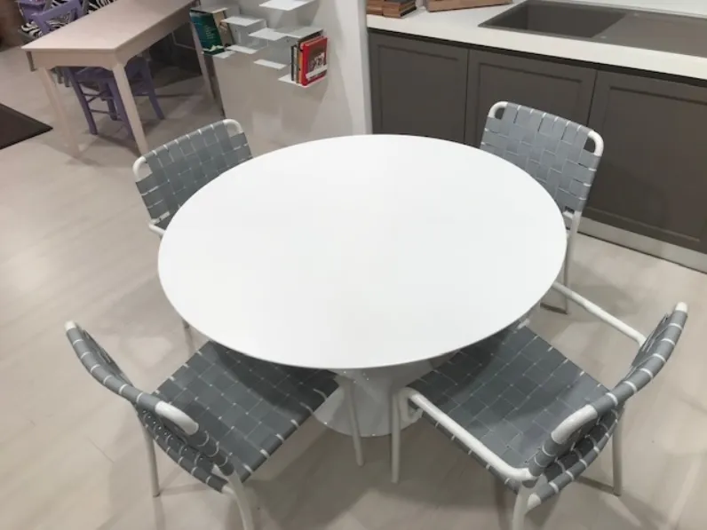Sedia in metallo senza braccioli 823c in offerta