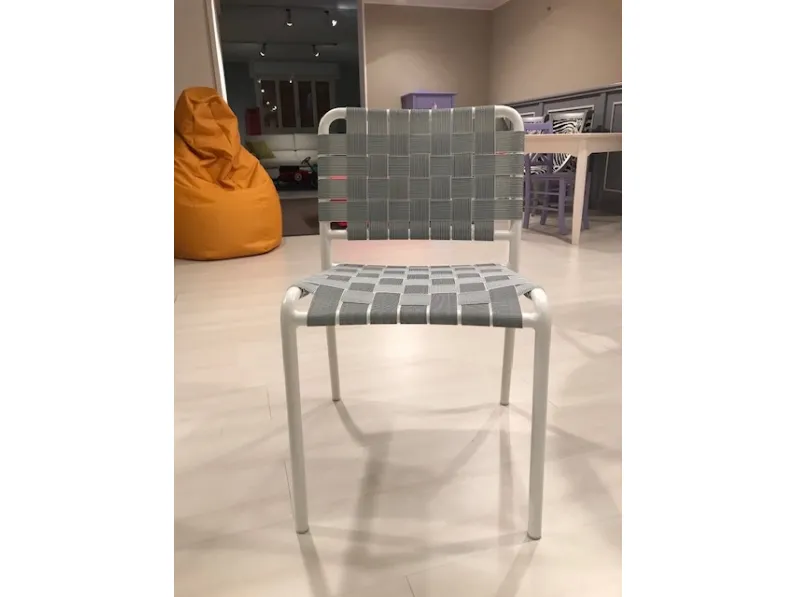 Sedia in metallo senza braccioli 823c in offerta