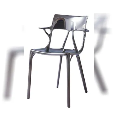 Sedia con braccioli A.i. di Kartell a prezzo scontato