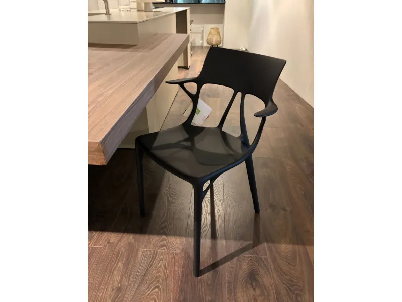 Sedia Kartell A.i. con schienale medio, sconto imperdibile!