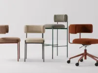 Sedia Amelie da soggiorno realizzata in tessuto scontata del 30%
