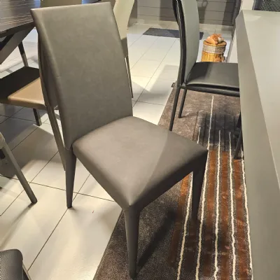 Sedia modello Anais senza braccioli di Calligaris 