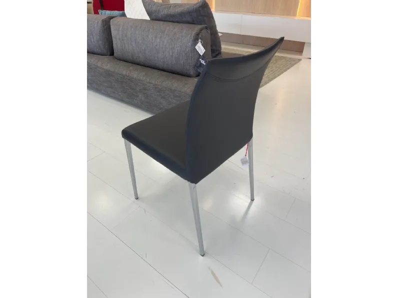 Sedia con braccioli Anna di Cattelan italia a prezzo ribassato