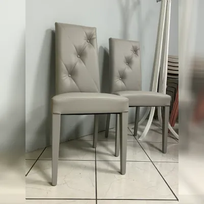 Sedia da soggiorno realizzata in ecopelle Bellinzona di Target point 