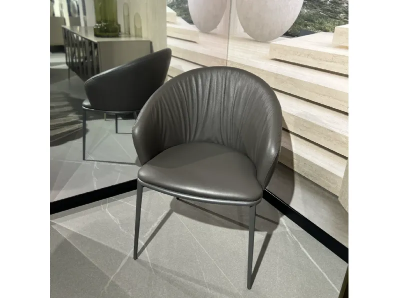 Sedia Bloom b da soggiorno realizzata in  scontata del 70%