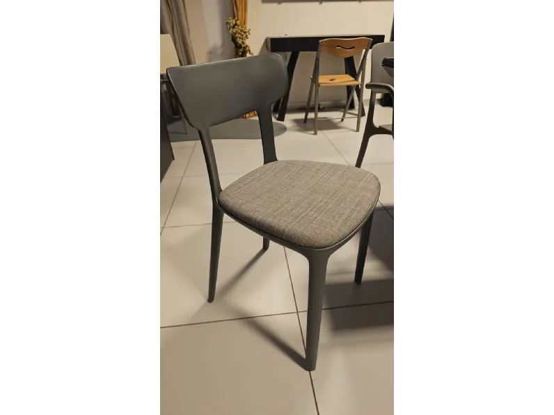 Sedia senza braccioli Canova di Infiniti a prezzo Outlet