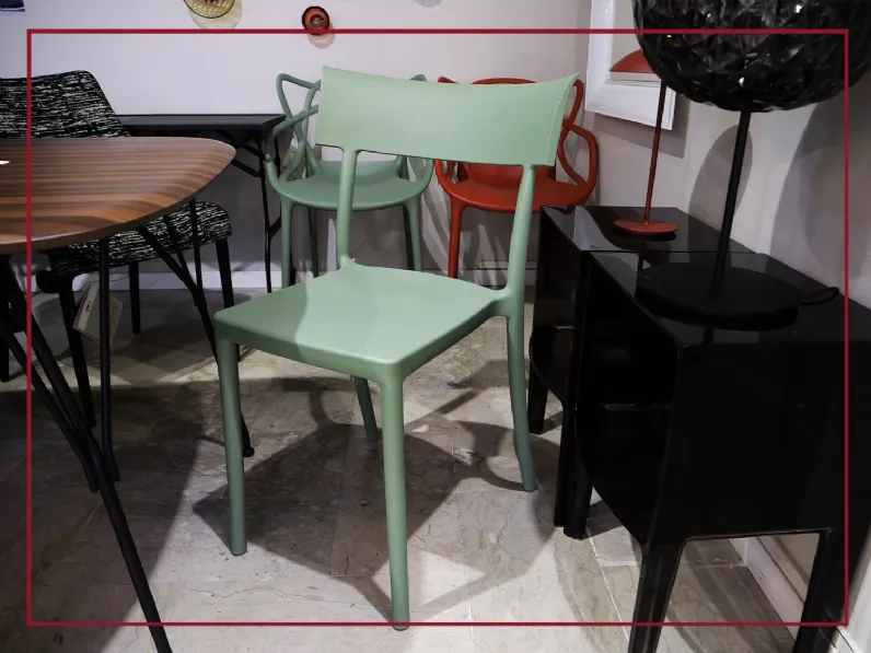 Sedia senza braccioli Catwalk mat di Kartell a prezzo scontato